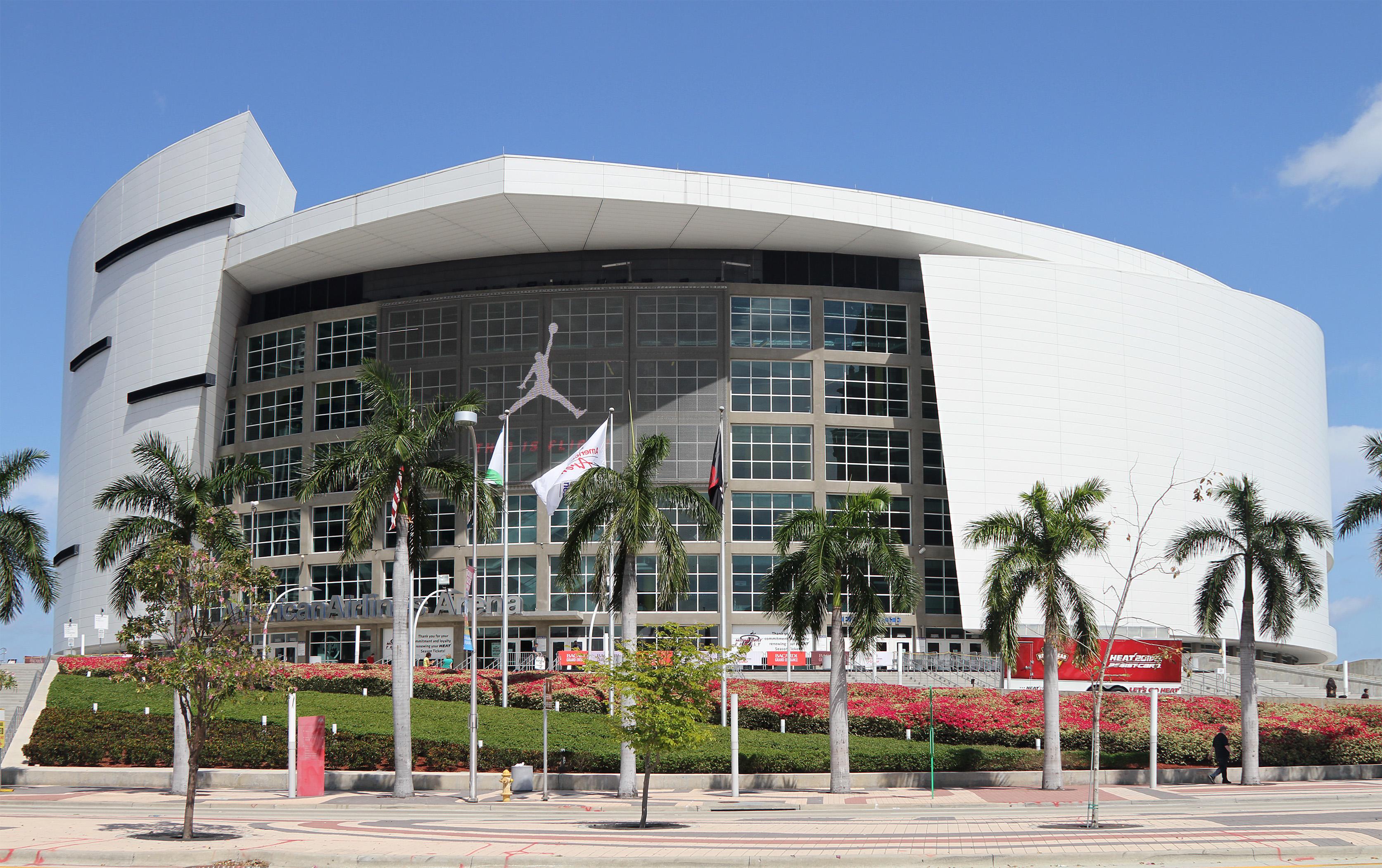 Golden State Warriors at Miami Heat