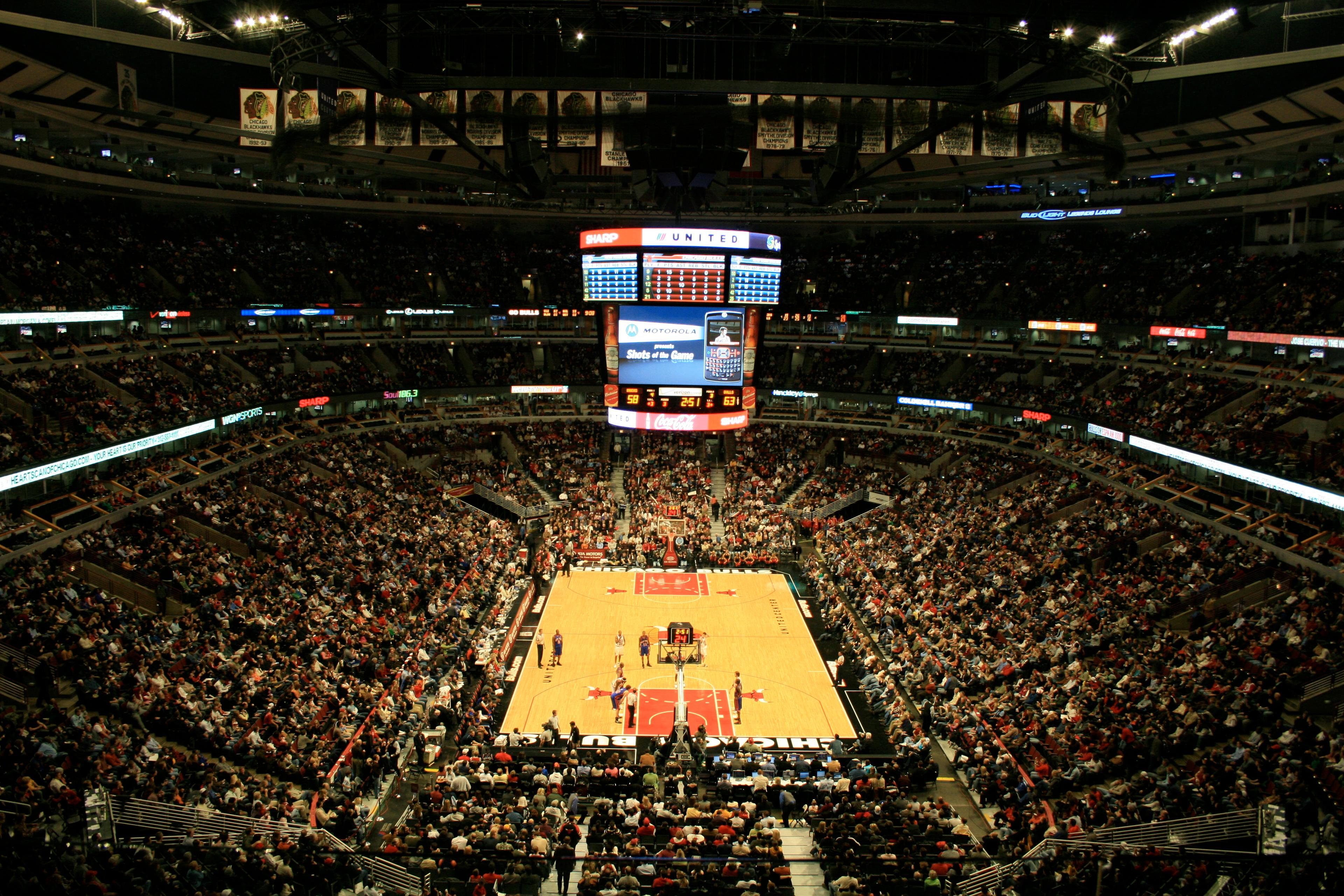 Los Angeles Lakers at Chicago Bulls